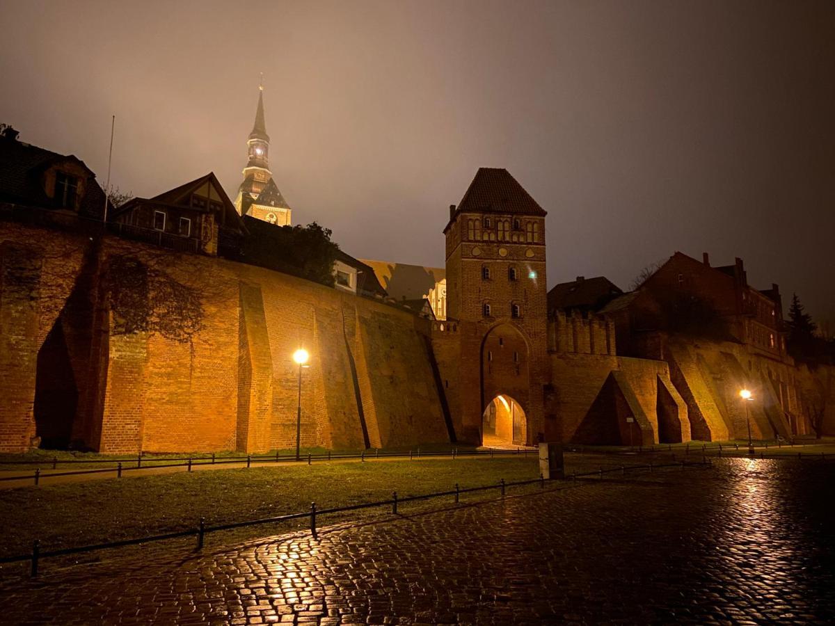 Pension Luisenhof Tangermünde エクステリア 写真
